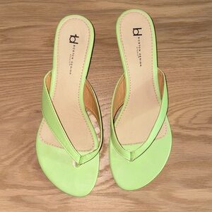 Women's Lime Sandals